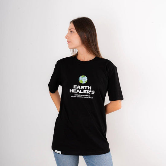 Camiseta Oversize Earth Healers Negra - Greensouls Global